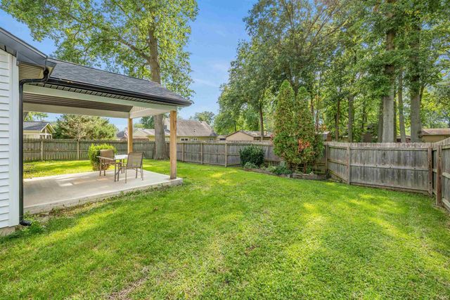 6211 Brandonwood Lane, Fort Wayne, IN 46835