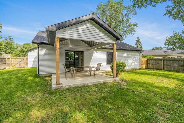 6211 Brandonwood Lane, Fort Wayne, IN 46835