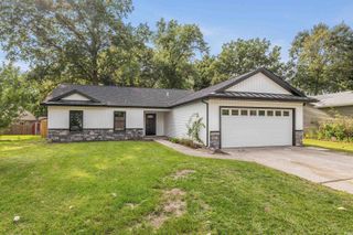 6211 Brandonwood Lane, Fort Wayne, IN 46835