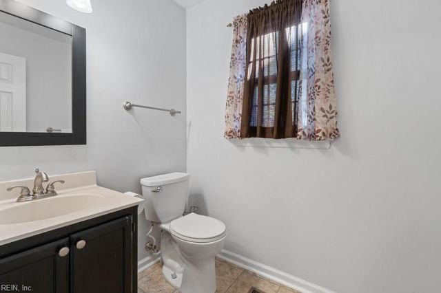 531 Currituck DR, Chesapeake, VA 23322
