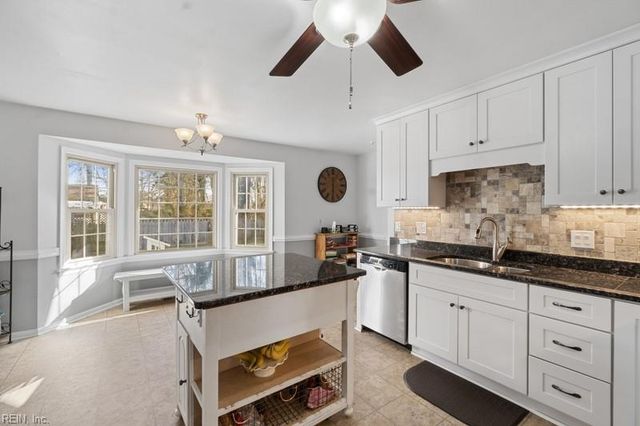 531 Currituck DR, Chesapeake, VA 23322