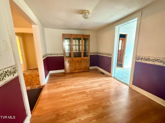 5821 Orebank Road, Kingsport, TN 37664