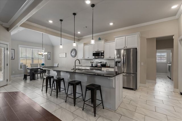 1306 Ruscello Avenue, Tontitown, AR 72762
