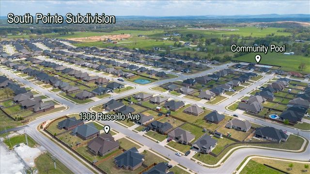 1306 Ruscello Avenue, Tontitown, AR 72762