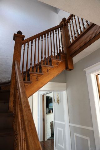 45207 Cass Avenue, Utica, MI 48317