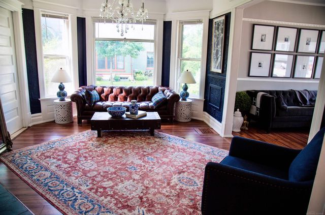 45207 Cass Avenue, Utica, MI 48317