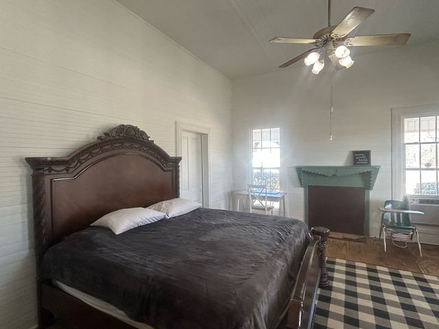 4717 State Line Rd, Cottonwood, AL 36320