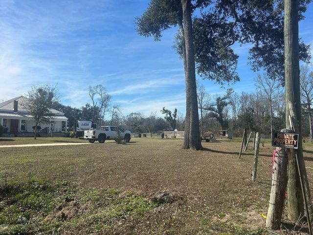 4717 State Line Rd, Cottonwood, AL 36320