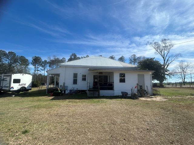 4717 State Line Rd, Cottonwood, AL 36320