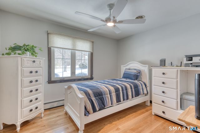 41 Kingswood Drive, Southington, CT 06489