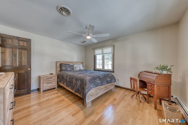 41 Kingswood Drive, Southington, CT 06489