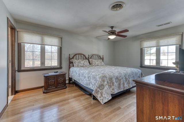 41 Kingswood Drive, Southington, CT 06489