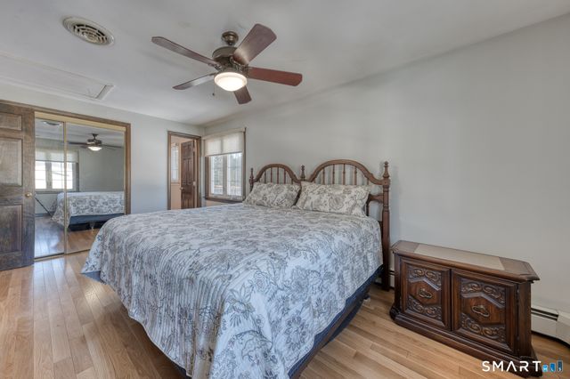 41 Kingswood Drive, Southington, CT 06489