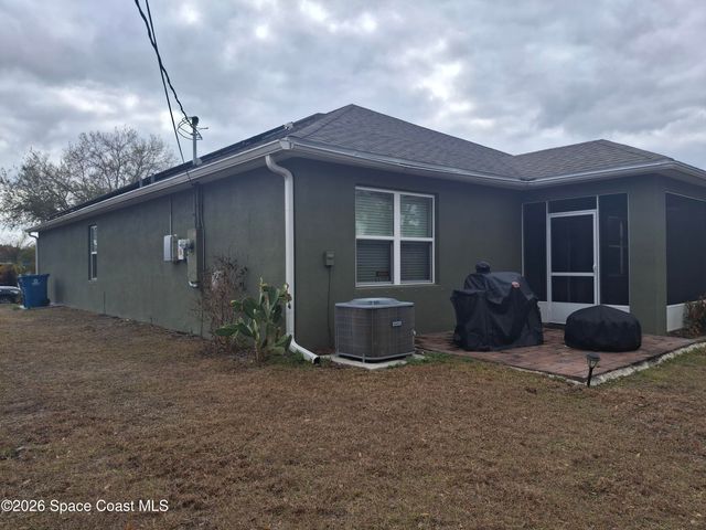 1661 Palatka Road SE, Palm Bay, FL 32909
