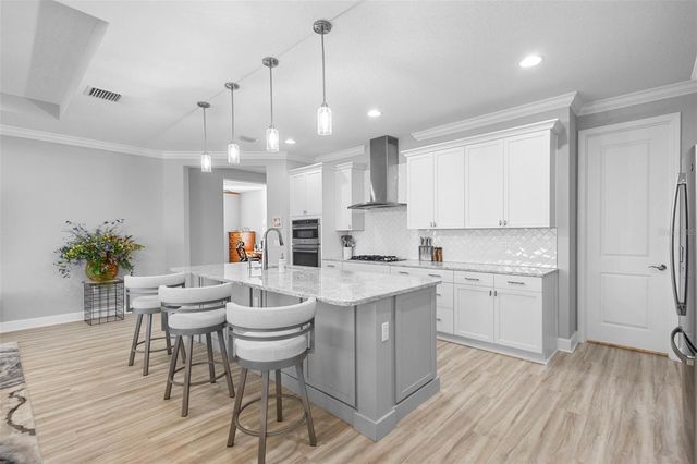 1188 VICTORIA HILLS DRIVE N, Deland, FL 32724