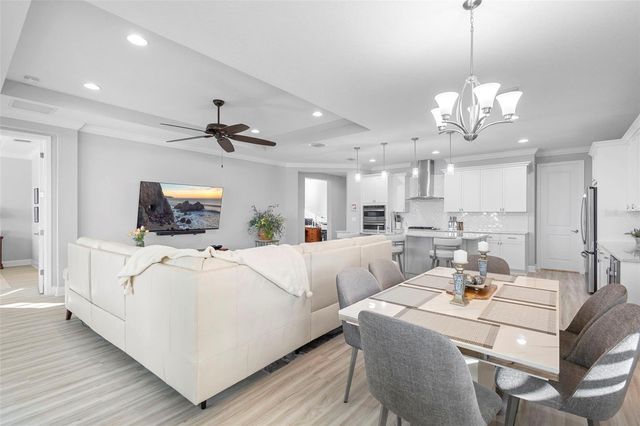 1188 VICTORIA HILLS DRIVE N, Deland, FL 32724