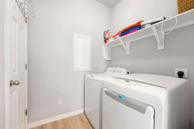 847 S Tinkle Lane, Crystal Beach, TX 77650