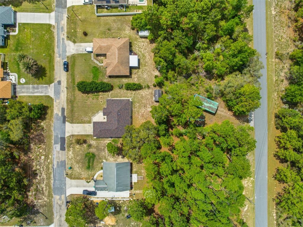 Image 36 of property listing at 3339 W ELDRIDGE DRIVE, Citrus Springs, FL 34433