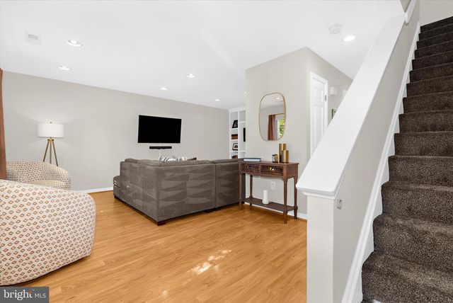 5 EDGEWOOD GREEN CT, Annapolis, MD 21403