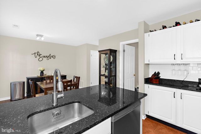 5 EDGEWOOD GREEN CT, Annapolis, MD 21403