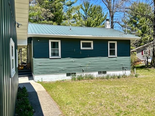 10158 S River Road, Evart, MI 49631