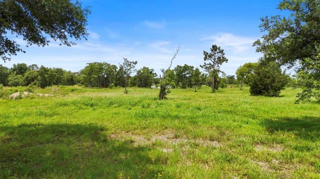 000 County Road 154 Mustang, Santa Fe, TX 77511