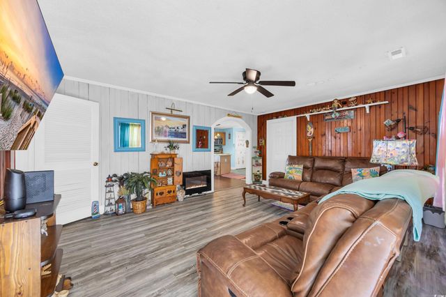 1616 Perrin Dr., North Myrtle Beach, SC 29582