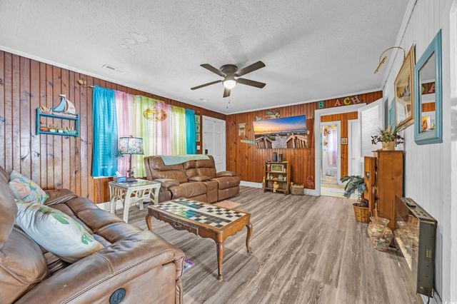 1616 Perrin Dr., North Myrtle Beach, SC 29582