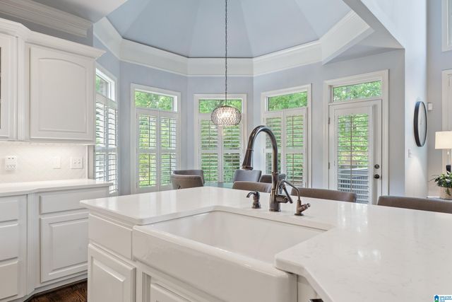 5072 GREYSTONE WAY, Hoover, AL 35242