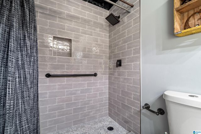 5072 GREYSTONE WAY, Hoover, AL 35242