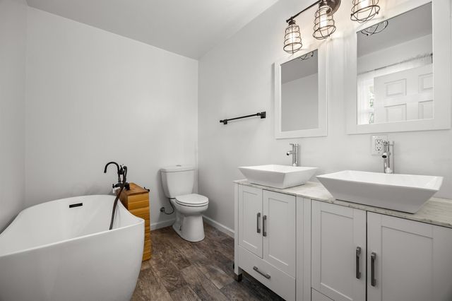 795 Vogel DR, Lockhart, TX 78644