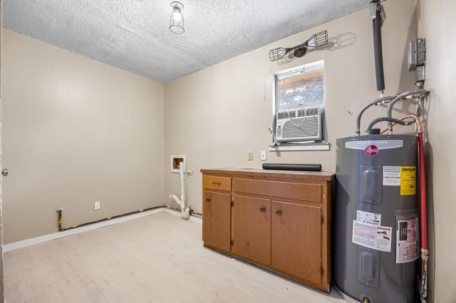 795 Vogel DR, Lockhart, TX 78644