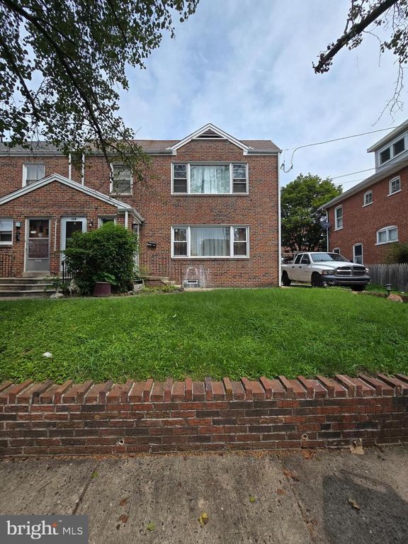 20 E 17TH ST, Chester, PA 19013