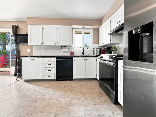 13916 E Mallon Ave, Spokane Valley, WA 99216