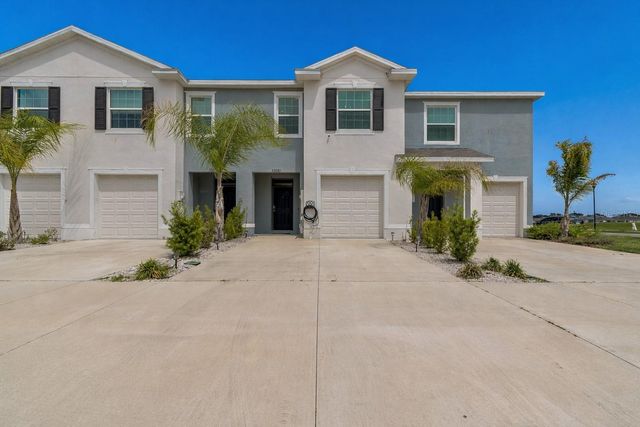 33083 FROSTED CLOVER WAY, Wesley Chapel, FL 33545