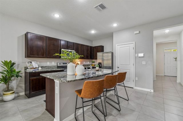 33083 FROSTED CLOVER WAY, Wesley Chapel, FL 33545