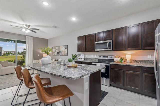 33083 FROSTED CLOVER WAY, Wesley Chapel, FL 33545