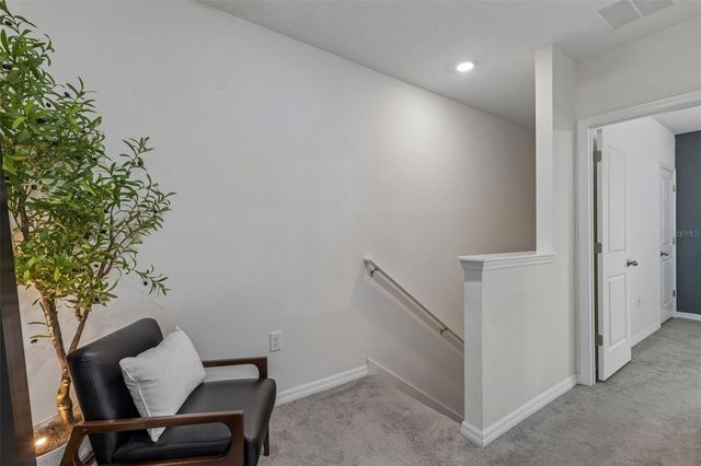 33083 FROSTED CLOVER WAY, Wesley Chapel, FL 33545