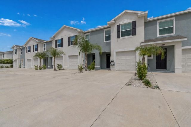 33083 FROSTED CLOVER WAY, Wesley Chapel, FL 33545