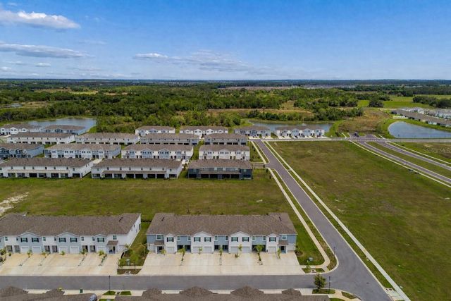 33083 FROSTED CLOVER WAY, Wesley Chapel, FL 33545