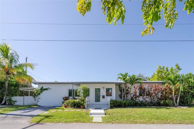 3130 SW 27th Terrace, Miami, FL 33133
