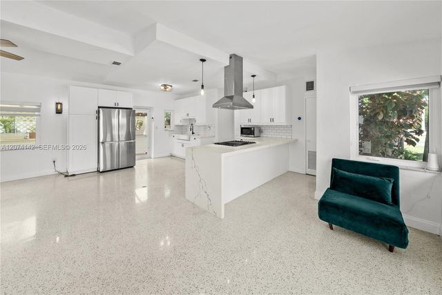 3130 SW 27th Terrace, Miami, FL 33133