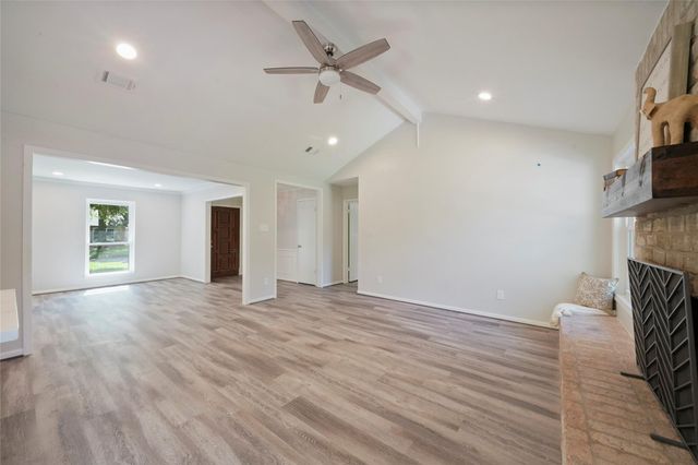 1726 Ashford Hollow Lane, Houston, TX 77077