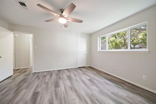 1726 Ashford Hollow Lane, Houston, TX 77077