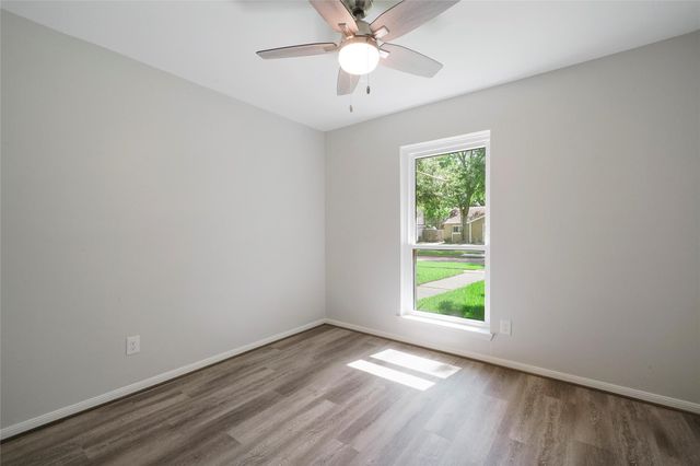 1726 Ashford Hollow Lane, Houston, TX 77077