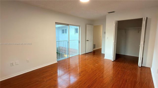 10099 NW 43rd Ter 0, Doral, FL 33178