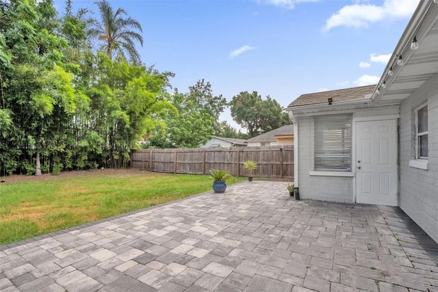 981 ARAGON AVENUE, Winter Park, FL 32789