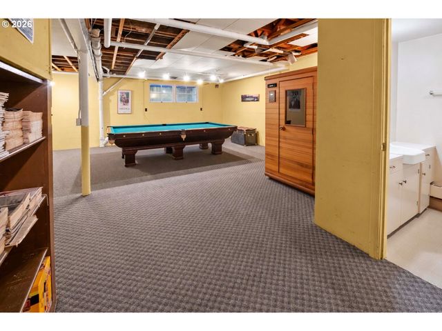 999 RIDGE Dr, Astoria, OR 97103