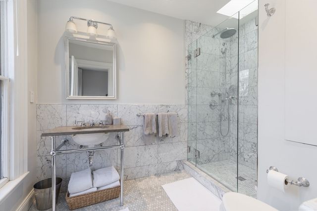 118 Pembroke St 2, Boston, MA 02118