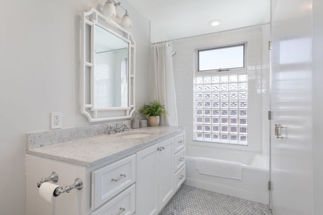 118 Pembroke St 2, Boston, MA 02118